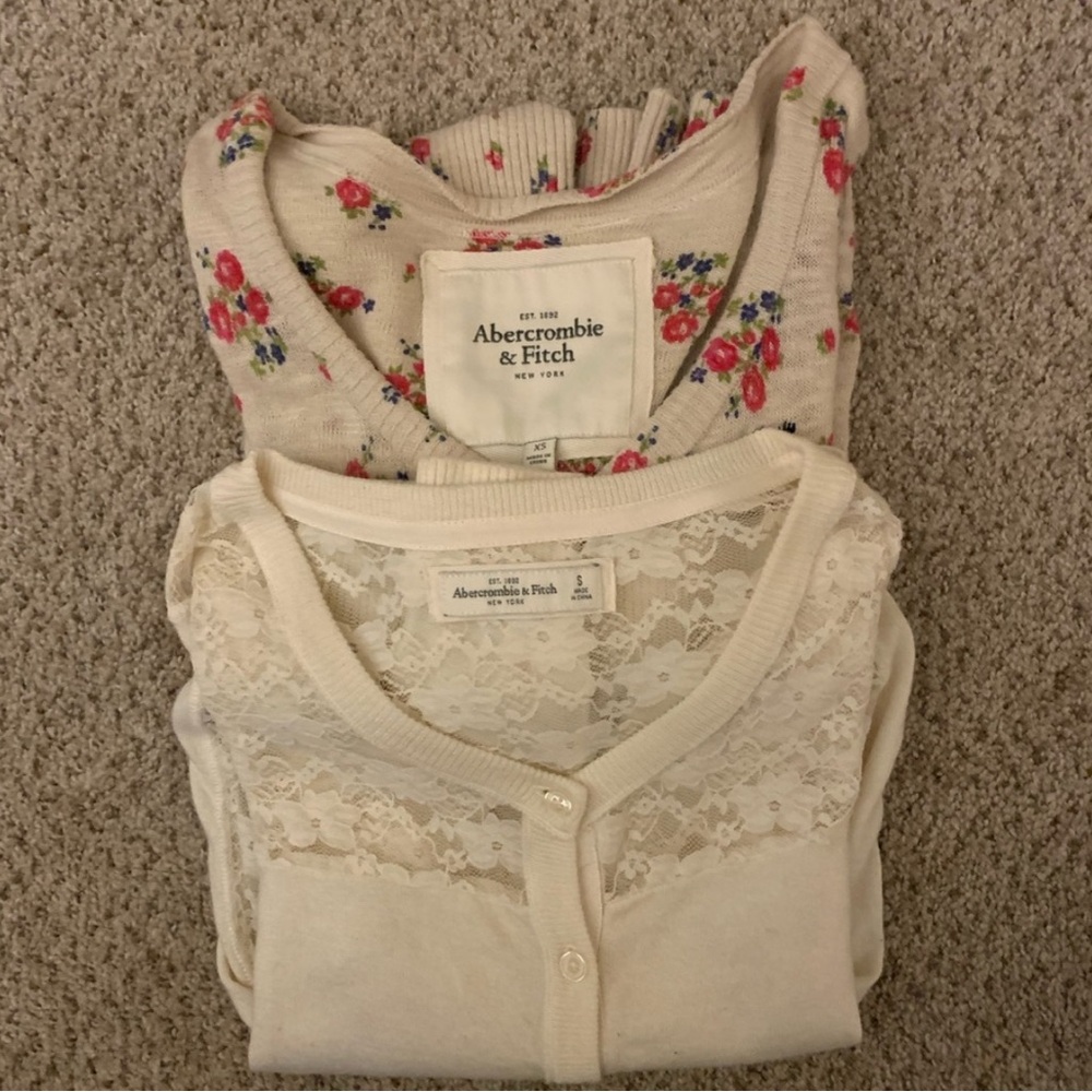 Abercrombie & Fitch Cream Lace Baby Cardigan Set